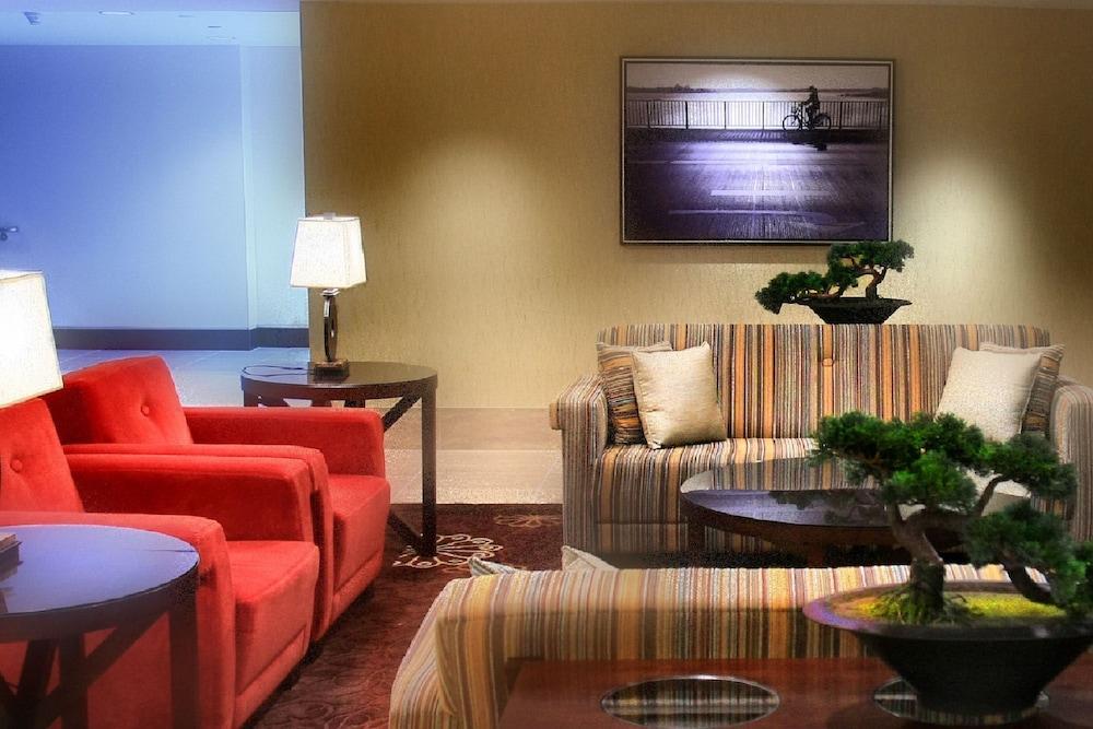 Hilton Garden Inn Bethesda Downtown Eksteriør billede