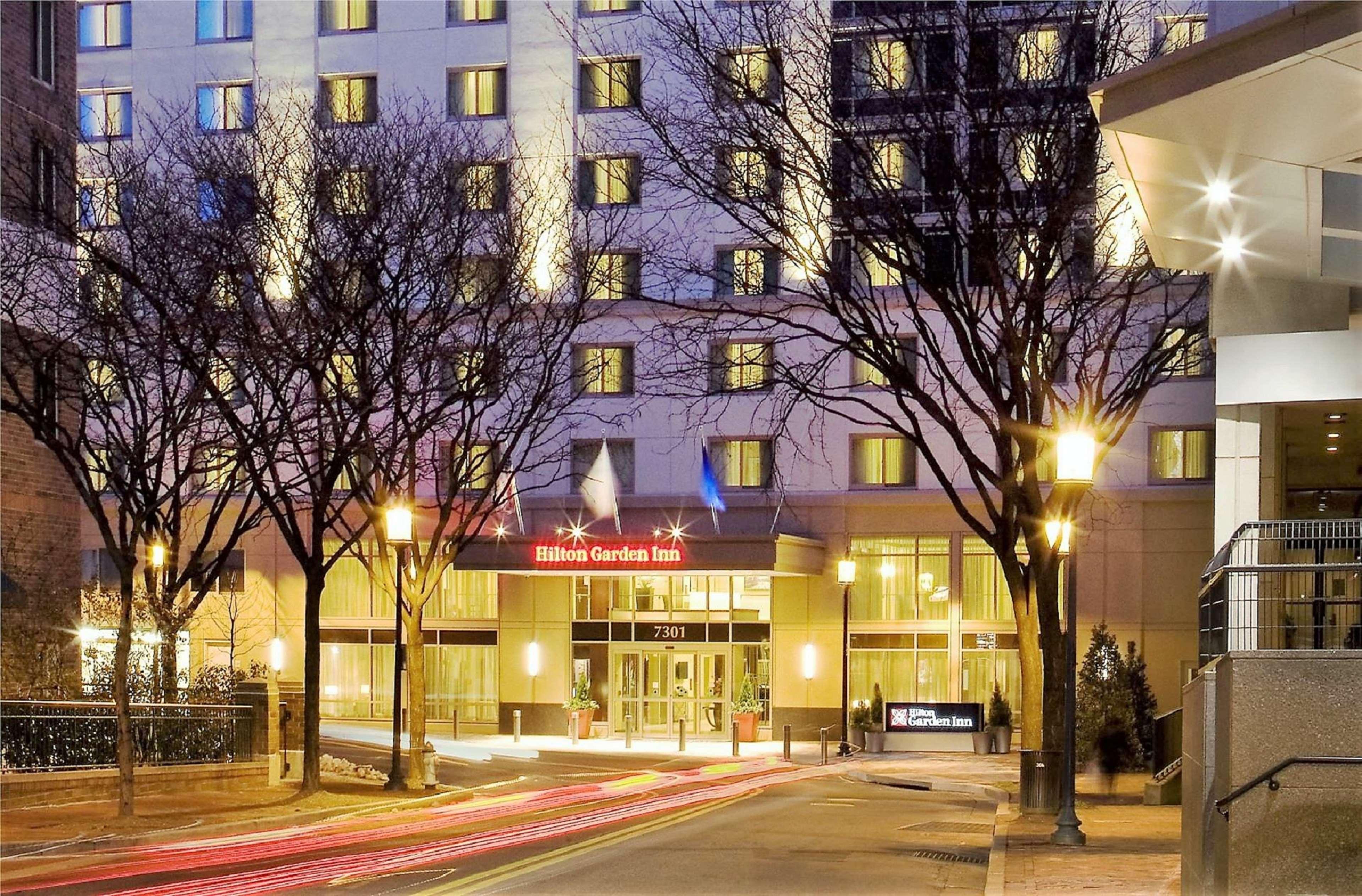 Hilton Garden Inn Bethesda Downtown Eksteriør billede