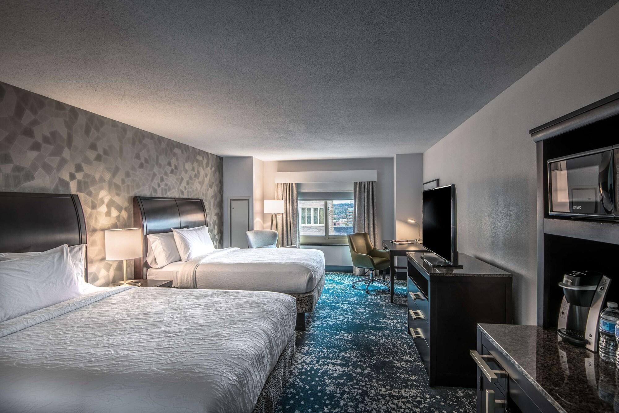 Hilton Garden Inn Bethesda Downtown Eksteriør billede