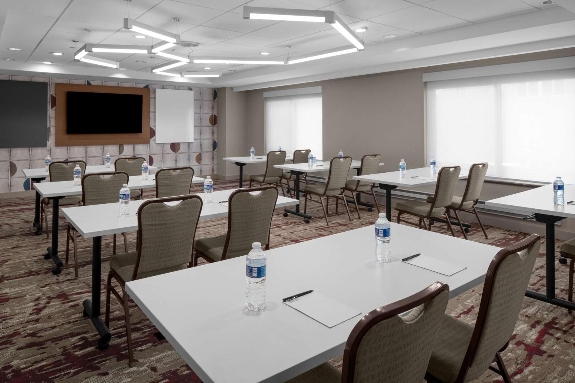 Hilton Garden Inn Bethesda Downtown Eksteriør billede
