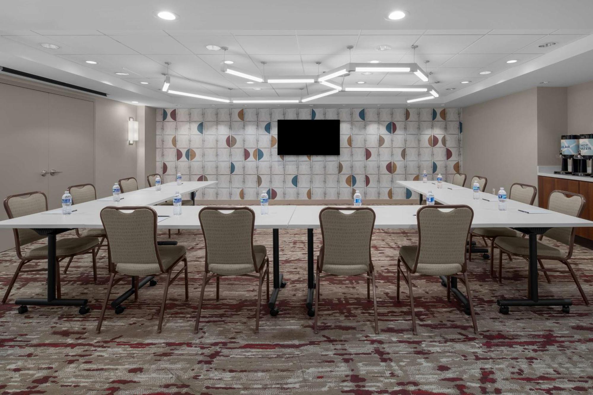 Hilton Garden Inn Bethesda Downtown Eksteriør billede